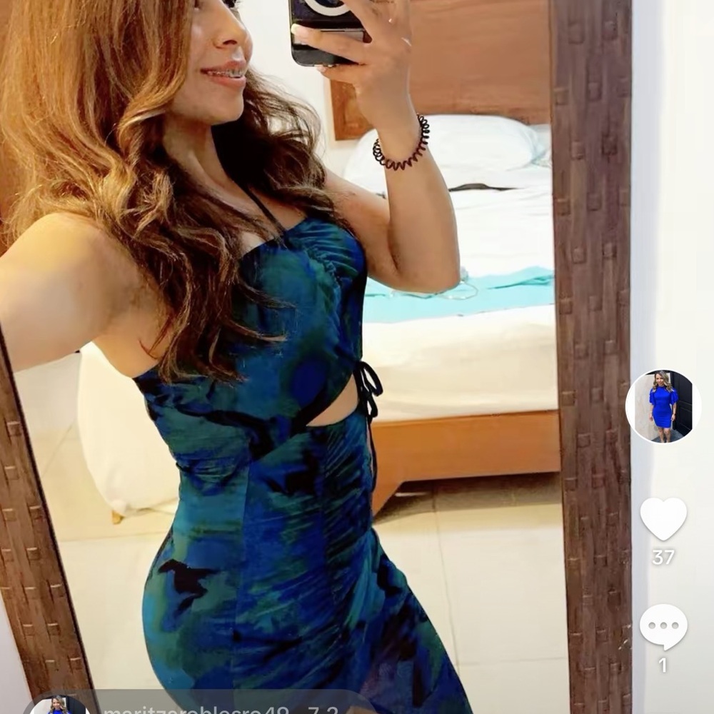 Elegant Blue and Green Women's Dress